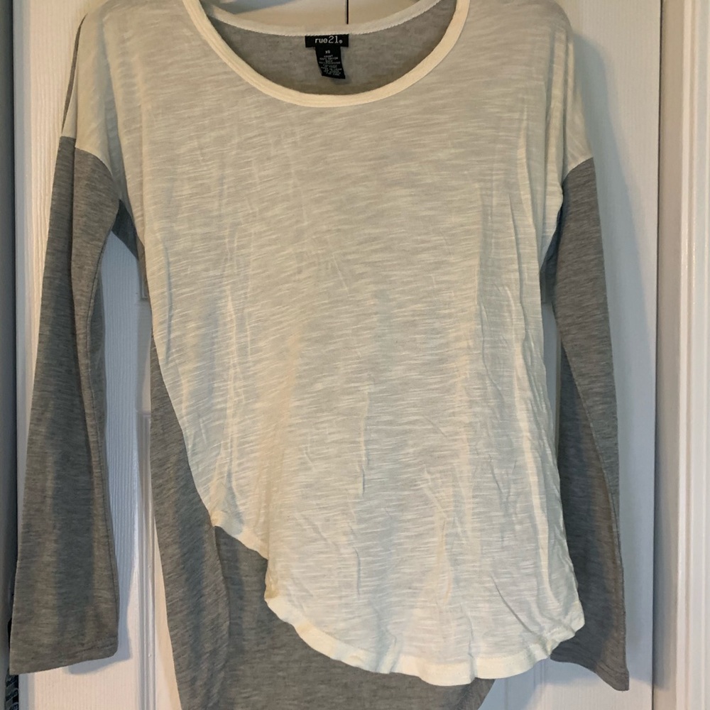 Rue 21 XS long sleeve shirt